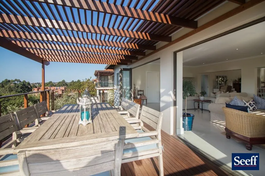 The wider setting around Port Zimbali