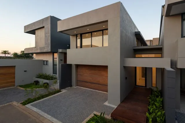 Tahari estate view 4